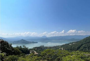 Lote de Terreno en  Avándaro, Valle De Bravo