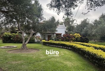 Casa en  El Olivar, Lima