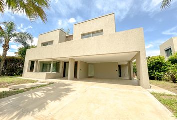 Casa en  Funes, Santa Fe