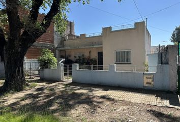 Casa en  Banfield, Partido De Lomas De Zamora