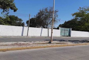 Lote de Terreno en  Avenida 5 De Mayo, Héroes De Nacozari, Ciudad Del Carmen Centro, Carmen, Campeche, 24158, Mex