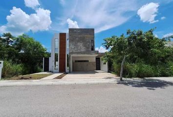 Casa en condominio en  Komchen, Mérida, Yucatán