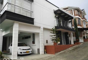 Casa en  Playa Rica, Dosquebradas