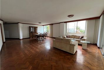 Apartamento en  Centenario, Cali