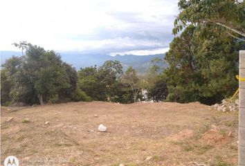 Lote de Terreno en  Anatolí, La Mesa