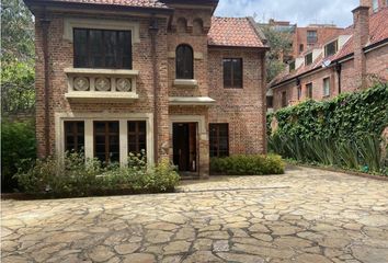 Casa en  Los Rosales Norte, Bogotá