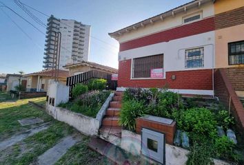 Departamento en  Avenida Uno 3828, Villa Gesell, B7165, Provincia De Buenos Aires, Arg