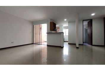 Apartamento en  Los Alamos, Pereira