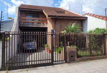 Casa en  Barrio Parque General San Martin, Partido De General San Martín