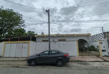 Casa en  Bosques De Yucalpeten, Mérida, Yucatán