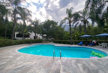 Casa en  El Barrial, Santiago, Nuevo León