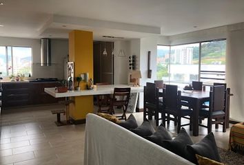 Apartamento en  Los Alamos, Pereira