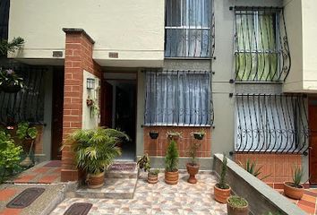 Casa en  Buenos Aires, Medellín