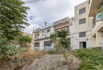 Edificio en  Loja, Granada Provincia