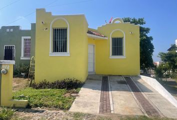 Casa en  Villas Diamante, Villa De Álvarez