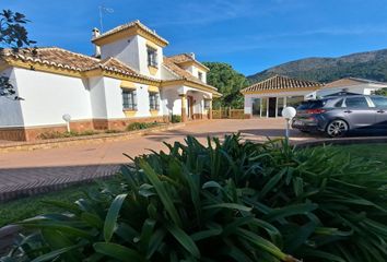 Villa en  Alhaurin De La Torre, Málaga Provincia