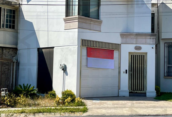 Casa en  Calle Ingeniero Ernesto Marroquín, Colinas De San Jerónimo, Monterrey, Nuevo León, 64634, Mex