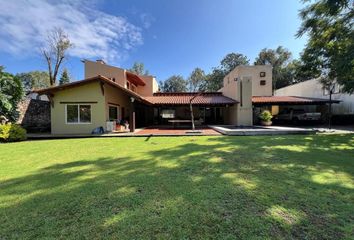 Casa en  Calle Del Rosal 13, Avándaro, Valle De Bravo, México, 51200, Mex