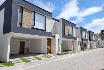 Casa en  Tumbaco, Quito