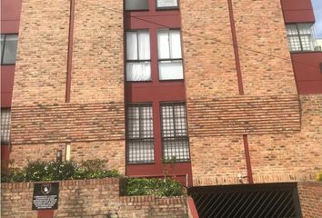 Apartamento en  Santa Barbara Norte, Bogotá