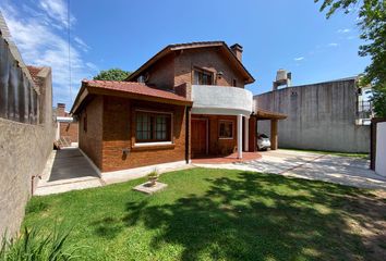 Casa en  Belén De Escobar, Partido De Escobar