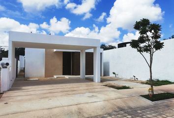 Casa en condominio en  Avenida 21, Mérida, Yucatán, 97305, Mex