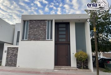 Casa en  Boulevard Del Guadiana, Lomas Del Sahuatoba, Durango, 34108, Mex