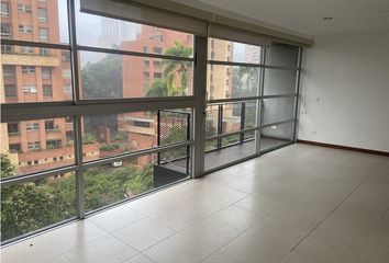 Apartamento en  Poblado, Medellín