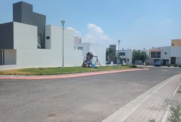 Casa en condominio en  Circuito Peñas, San Isidro, La Arboleda, La Antigua Juriquilla, Querétaro, 76226, Mex