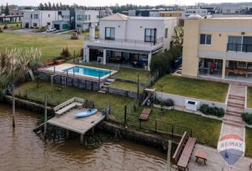 Casa en  Villa Nueva, Partido De Tigre