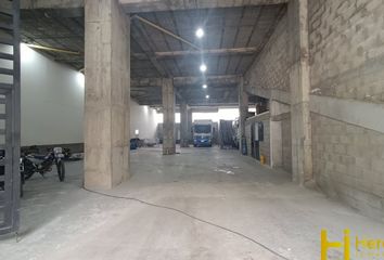 Bodega en  La Estrella, Antioquia