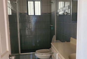 Casa en  Calle Lago Montebello 681-681, Valle Dorado, Sección Ríos, Ensenada, Baja California, 22890, Mex