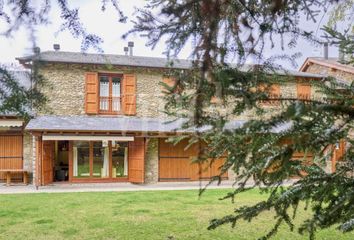 Chalet en  Puigcerda, Girona Provincia