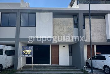 Casa en  Real De Valdepeñas, Zapopan, Jalisco