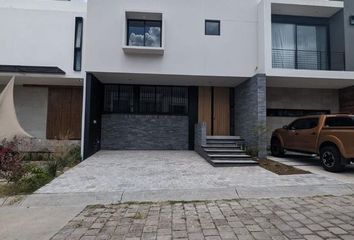 Casa en  El Centinela, Zapopan, Zapopan, Jalisco