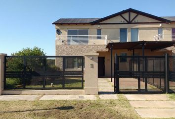 Casa en  Funes, Santa Fe