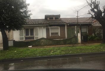 Casa en  Morón, Partido De Morón