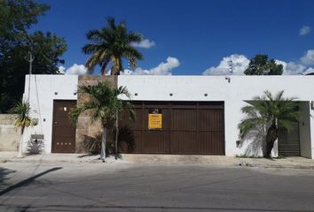 Casa en  Calle 13 383-389, San Pedro Uxmal, Mérida, Yucatán, 97203, Mex