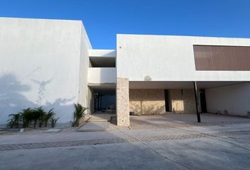 Casa en condominio en  Calle 20b, X Canatún, Mérida, Yucatán, 97302, Mex