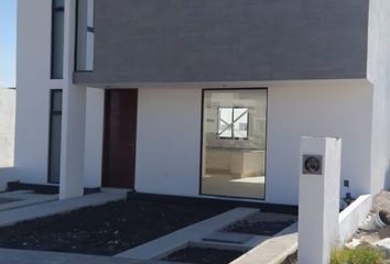 Casa en  Calle Travertino, Campestre, La Antigua Juriquilla, Querétaro, 76226, Mex