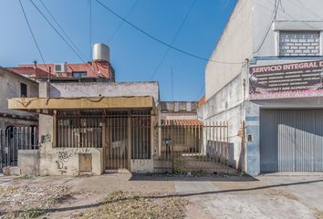 Casa en  Caseros, Tres De Febrero