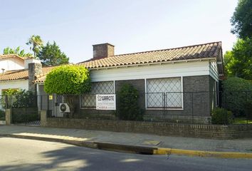 Casa en  Adrogué, Partido De Almirante Brown