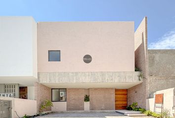 Casa en  Calle Huizache, Zibata, Zona Cactus, El Marqués, Querétaro, 76269, Mex