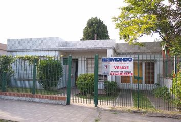 Casa en  Burzaco, Partido De Almirante Brown