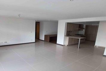 Apartamento en  Loma De Los Bernal, Medellín