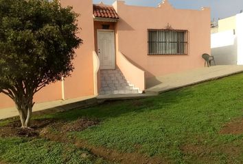 Casa en  Boulevard Geranios, Lomitas, Indeco Iii, Ensenada, Baja California, 22810, Mex