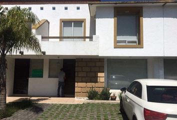 Casa en condominio en  Calle Leona Vicario, Ocoyoacac, México, 52743, Mex