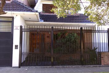 Casa en  Tolosa, Partido De La Plata