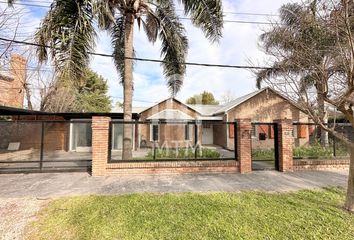 Casa en  Fisherton, Rosario