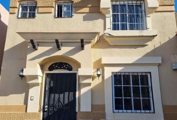 Casa en  Calle Clavel, Villa Del Cedro, Quinta Del Cedro, Tijuana, Baja California, 22564, Mex